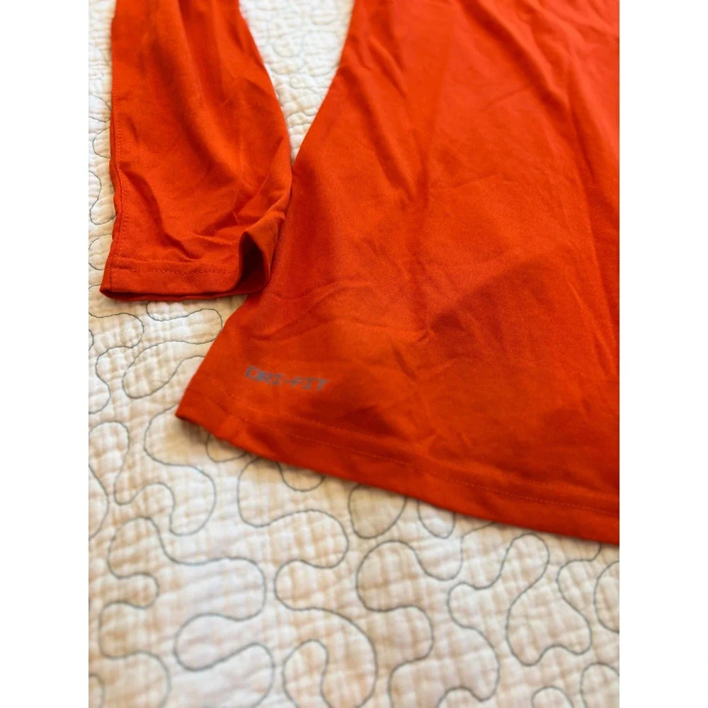 Nike Womens Dri-FIT Long Sleeve Shirt‎ Size Medium Orange